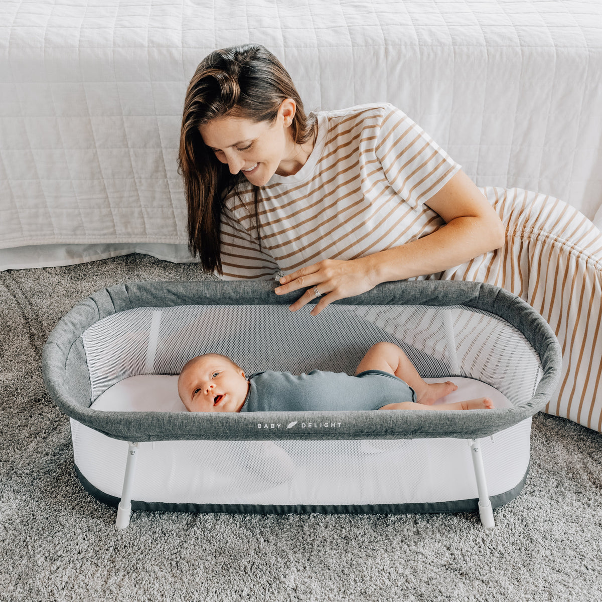 Lit bébé portable pliable avec filet – Charbon chiné - Le Coin Bébé